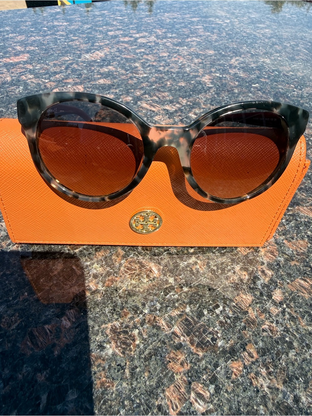 Tory Burch Tortoiseshell Round Sunglasses with Orange Case